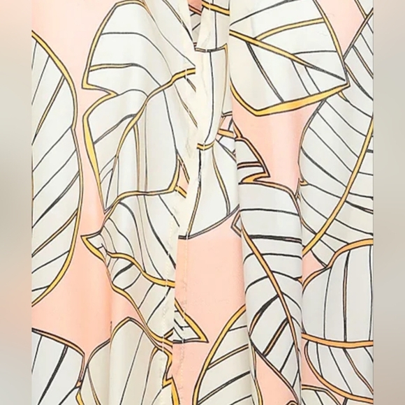 🎉HOST PICK🎉SFIZIO Studio Italy Silk Viscose Leaf Halter Top Beige Ivory 40 M 6 - Picture 9 of 10